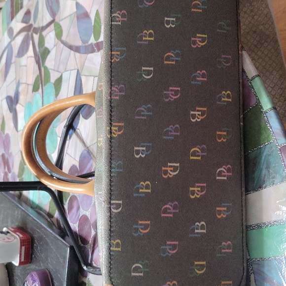 Dooney and Bourke - Picture 5 of 6